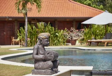 Three Monkeys Villa Accommodation Uluwatu