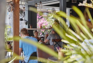 cafe scene in uluwatu bali near three monkeys villas