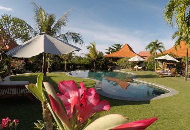 Three-monkeys-villas-uluwatu-Pool-view